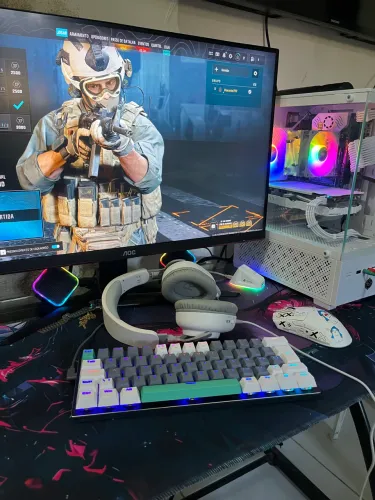 Pc gamer full white rodando tudo (ESTOU VENDENDO APENAS O GABINETE)