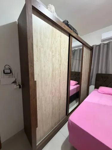 Guarda roupa