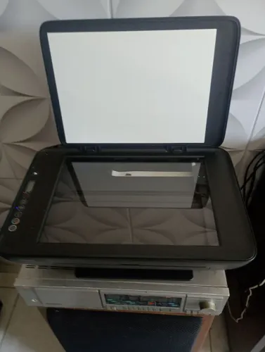 Vendo ou troco impressora Hp comwafi