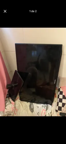 Tv 32 polegadas com defeito Nova