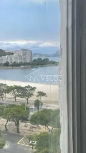Kitnet/Conjugado : / Residencial / Botafogo