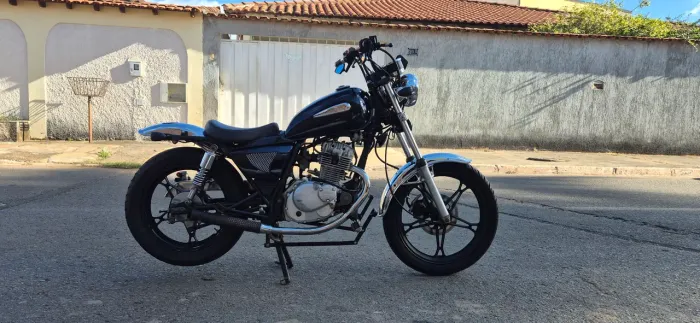Intruder 125
