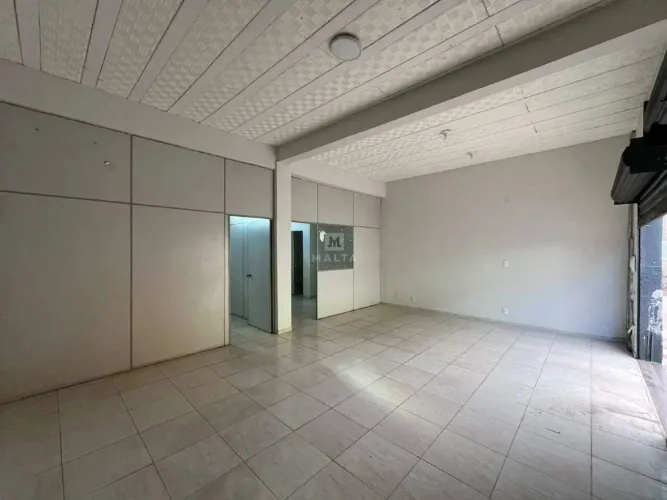 Loja Comercial Bem Localizada no Bairro Salgado Filho  Aproximadamente 45m²