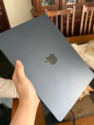 MacBook Air M4 13" - 16GB RAM / 256GB SSD - Azul Garantia Apple até 09/12/2026
