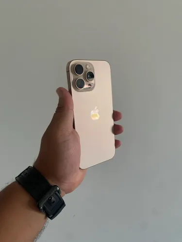 16 Pro Max 256GB - Em Perfeito Estado!!