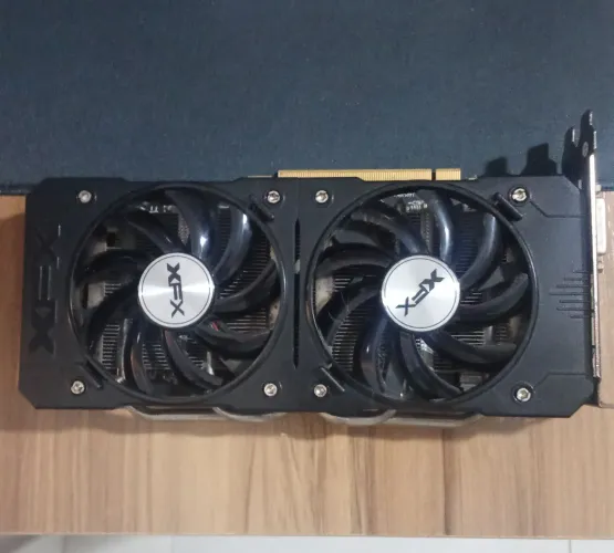 Placa de vídeo AMD R9 380 2GB