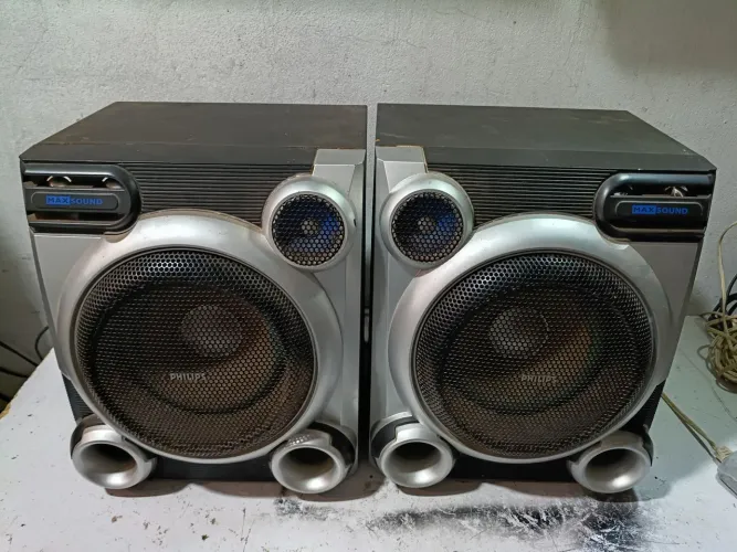 Caixas Philips fwm-582