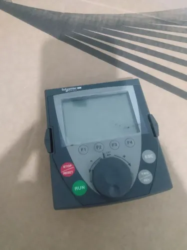 Teclado para inversor Schneider Altivar 71.