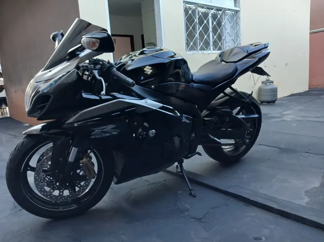 Suzuki srad 1000 2015