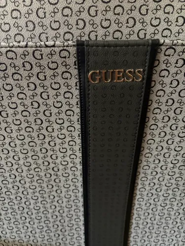 Mala Guess grande