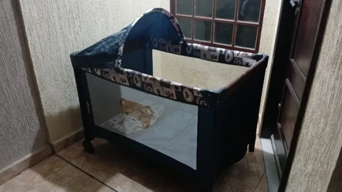 Chiqueirinho / Berço Portátil Voyage Ursinhos Azul