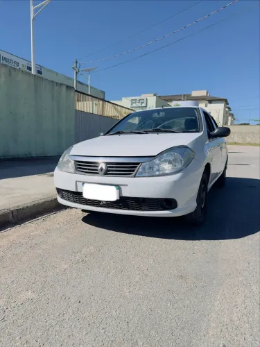 Renault Symbol Expression Hi-flex 1.6 16V 4P 2011