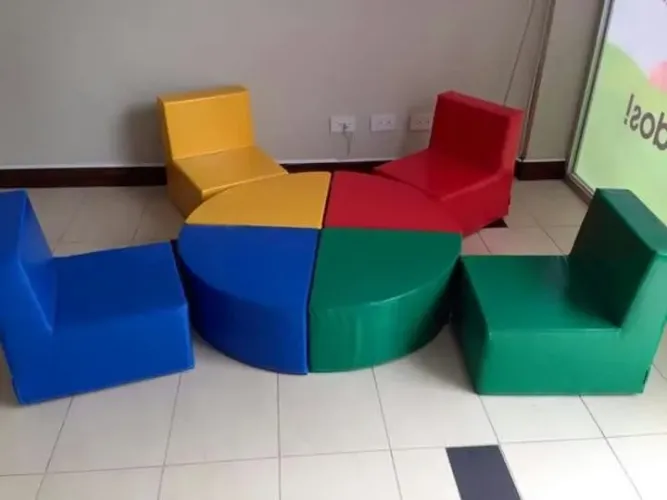 Puff infantil escolar 