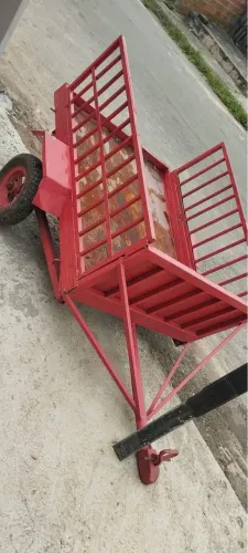 Carretinha em bom estado!