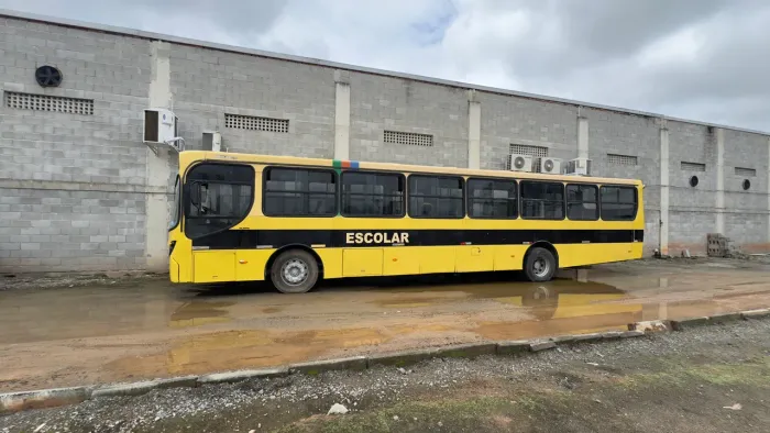 Ônibus urbano Apache - M. Benz