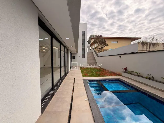 Casa com 5 dormitórios para alugar, 340 m² por R$ 16.607,67 - Figueira Garden - Atibaia/SP