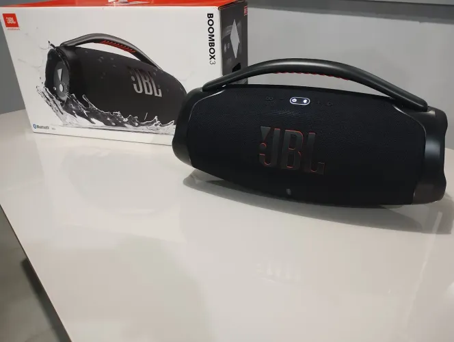 JBL Bombox 3