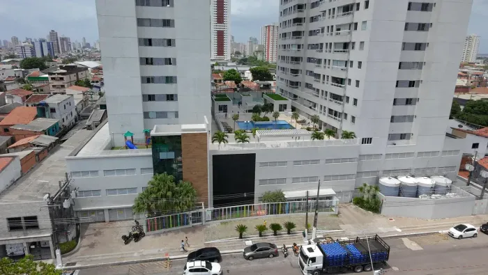 Torres Devant de 2 qtos 12º andar na Pedreira - Belém PA