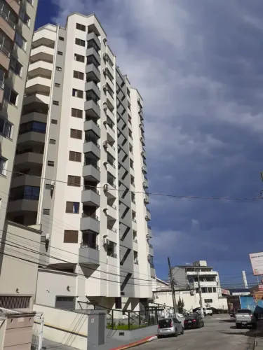 2 DORMITÓRIOS, 2 SACADAS, GARAGEM LIVRE E H.BOX EM CAMPINAS - São José - SC