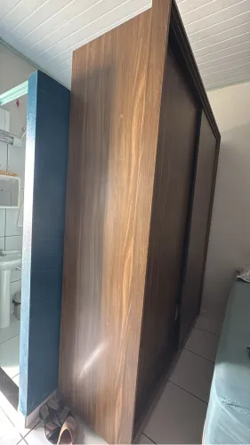 Guarda Roupa Solteiro. Parcelo no cartão de crédito aproximação.