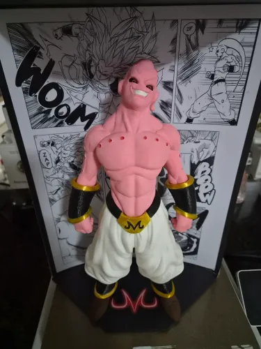 Action Figure Majim Buu super