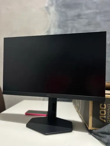 Monitor AOC Gaming 180hz 24p