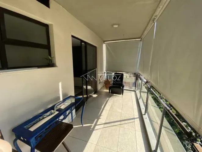 Apartamento : / Residencial / Cosme Velho