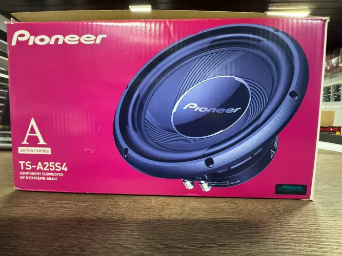 Embalagem subwoofer pioneer 10? com isopor plástico e manual na oferta