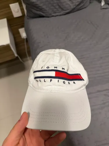 Boné Tommy