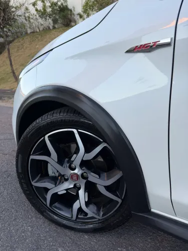 Fiat Argo HGT 1.8 16V Flex Mec. 2018