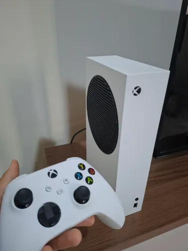 Xbox series s praticamente novo!!!