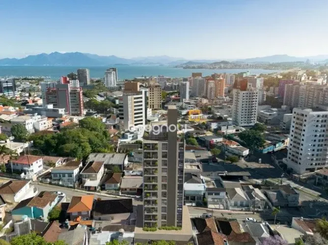 Studio à venda no Centro de Florianópolis!