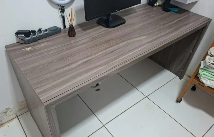 Mesa Escrivaninha - 160cm