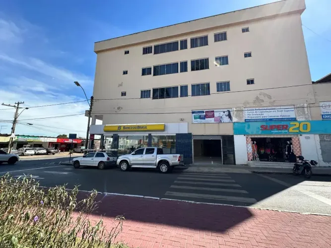 Loja Comercial para Venda ou Aluguel no Centro - Bela Vista de Goiás/GO