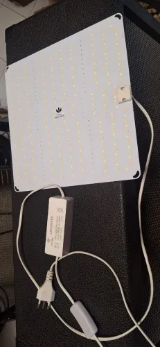 Painel de LED Quantum Board Pro-MID Full Spectrum para Cultivo Indoor