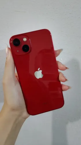 iPhone 13