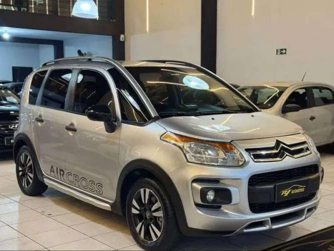 Citroen C3 100 Anos 1.6 16V Flex Aut. 2014