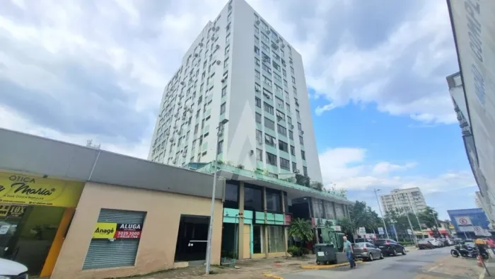 Loja piso térreo com 72m² no Centro de Joinville