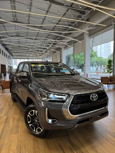 Toyota Hilux CD SRV 4X4 2.8 TDI Diesel Aut. 2026