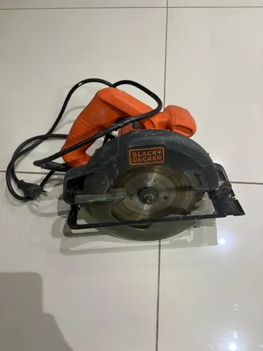 Serra Circular 7 1/4" 1350W Black & Decker CS1350P 127V