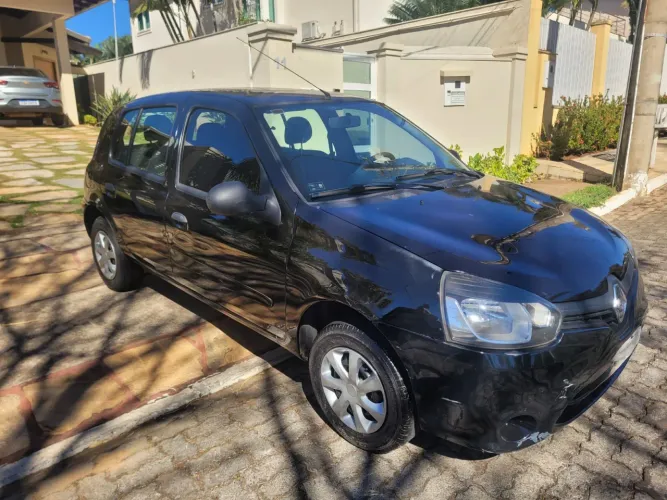 Renault Clio RL/ Jp/auth.1.0/1.0 Hi-power 16V 5P 2015