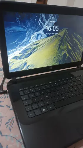 Notebook HP 8gb de ram - processador i5 - 500 de HD. Frete grátis. Entrego pessoalmente