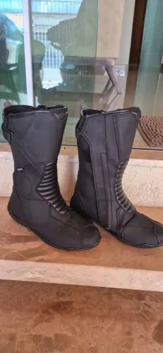Bota x11cano longo