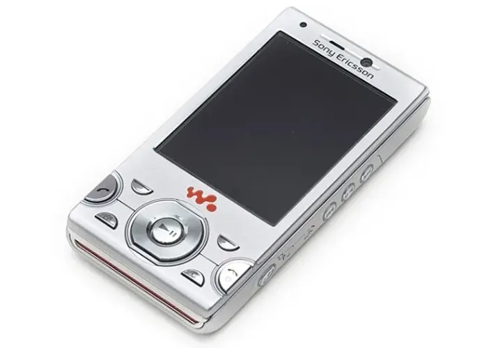 Sony Ericsson W995a, W810i, Satio U1i e Xperia X10a Combo raridade