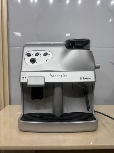 Máquina de Café Saeco Vienna Plus