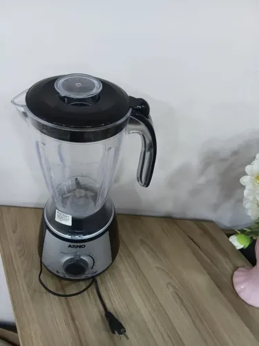Líquidificador Arno clic lav Performance Chorume R$125,00