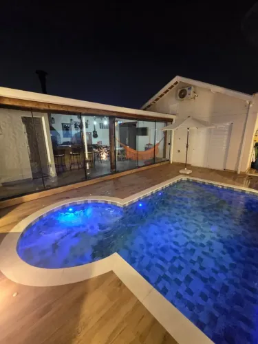 LINDA CASA COM AREA DE LAZER COMPLETA - ACEITA FINANCIAMENTO E FGTS