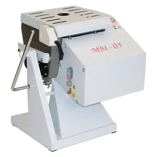 Amassadeira Basculante Semirrápida Gastromaq MBI-05 com Capacidade de 5 kg