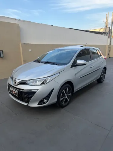 Toyota Yaris XLS Connect 1.5 Flex 16V 5P AUT 2021