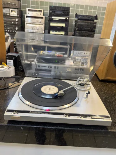 Belíssimo Toca Disco Technics SL-Q300(revisado com garantia)!